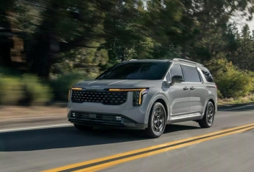 Kia Carnival 2025 bổ sung thêm bản tiết kiệm xăng, giá quy đổi từ hơn 900 triệu đồng