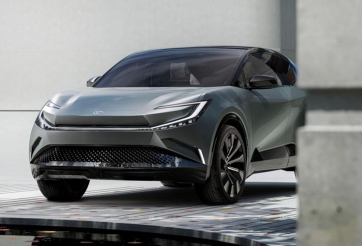 Toyota sẽ trình làng xe điện tự lái đầu tiên vào năm 2025