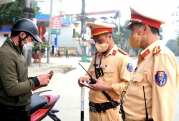 Từ ngày 01/01/2025: Tài xế có 12 điểm/năm, bị trừ hết điểm thì không được lái xe