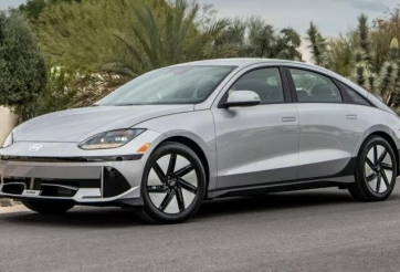 Sedan Hyundai Ioniq 6 được đánh giá là mẫu ô tô điện phổ thông tốt nhất