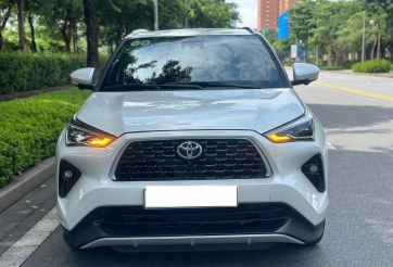 Lăn bánh chưa đầy 1 năm, Toyota Yaris Cross 2024 'siêu lướt' lên sàn xe cũ với giá thế nào?