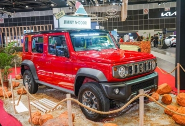 Jimny 5 cửa là mẫu xe Suzuki được khách hàng lái thử nhiều nhất tại triển lãm ô tô quốc tế GIIAS 2024