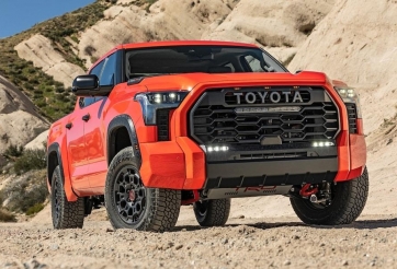 Toyota 'thống trị' danh sách 10 mẫu ô tô bền bỉ nhất, chạy hơn 400.000 km vẫn còn ngon