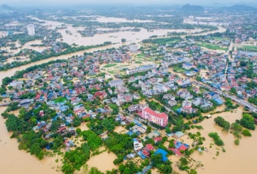 Nhiều tỉnh miền núi phía Bắc bị cô lập do mưa lũ