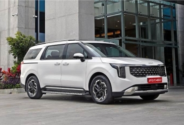 Giá bán cao, Kia Carnival thế hệ mới vẫn 'cháy' hàng tại thị trường này