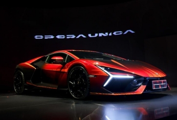 Chiêm ngưỡng siêu phẩm Lamborghini Revuelto Opera Unica lấy cảm hứng từ vũ trụ