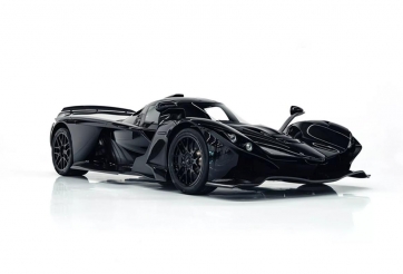 Siêu xe thể thao Praga Bohema trị giá 1,43 triệu USD có gì đặc biệt?