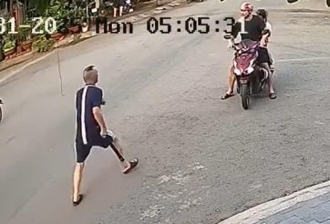 Tạm giữ tài xế ô tô dùng gậy bóng chày hành hung người đi xe máy ở Bình Dương