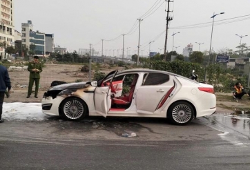 Dè chừng nguy cơ hỏa hoạn khi độ xe: Vụ cháy ô tô Kia tại Hà Nội là lời cảnh báo