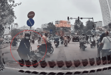 Va chạm do thiếu quan sát và rồ ga bất ngờ: Cảnh báo thói quen nguy hiểm khi đi xe máy
