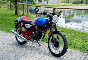 Xe côn tay hoài cổ Honda CGX150 vừa mở bán tại Việt Nam đã hạ giá