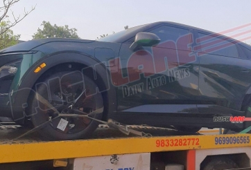 VinFast VF 7 xuất hiện trên đường phố Ấn Độ, dự ra mắt vào nửa cuối năm 2025