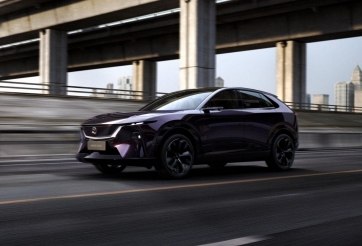 Mazda EZ-60 trình làng: Màn hình 5K khổng lồ, bản thuần điện chạy tối đa 600 km/sạc