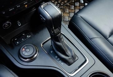 Khi nào nên về số N? Những tình huống tài xế lái xe số tự động cần ghi nhớ