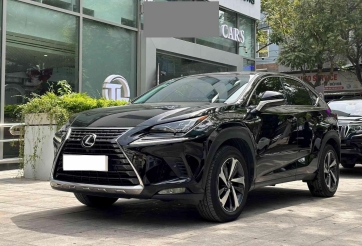 Sau 7 năm lăn bánh, xe sang Lexus NX 300 2018 được chủ nhân bán lại với giá khó tin