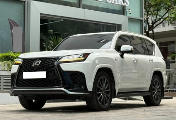 Lăn bánh 1 năm, SUV hạng sang Lexus LX 600 F Sport 2023 bán lại với giá thế nào?