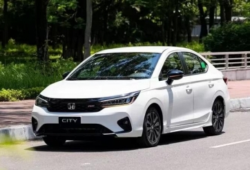 Sedan cỡ B tháng 4/2025: Honda City trở lại ngôi đầu, Hyundai Accent 'hụt hơi' dù được ưu đãi mạnh tay