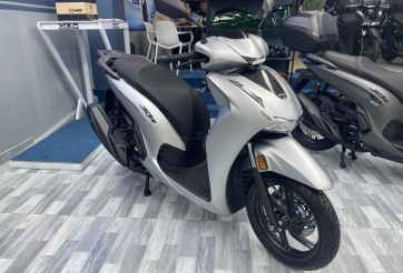 Lô xe ga Honda SH 350i 2025 nhập Ý đầu tiên cập bến Việt Nam, giá dự kiến không rẻ