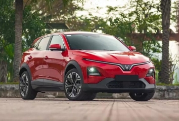 VinFast VF 6 bứt phá ngoạn mục, dẫn đầu phân khúc SUV cỡ B tháng 4/2025 tại Việt Nam