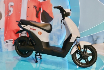 Yadea Vekoo - Xe máy điện giá rẻ cho học sinh với loạt tính năng thông minh