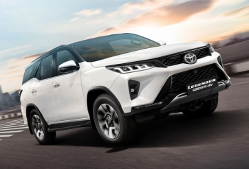 Toyota Fortuner Hybrid: Khi SUV khung gầm rời cũng phải 'lên điện' để bắt kịp xu hướng