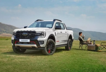 Ford Ranger tiếp tục thống trị phân khúc bán tải, Mitsubishi Triton bất ngờ vượt mặt Hilux