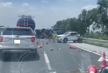 Đặt cảnh báo trên cao tốc làm sao cho an toàn?