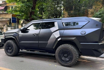 SUV chống đạn Rezvani Vengeance bất ngờ xuất hiện tại Hà Nội: Ngoại hình hầm hố, giá ngang siêu xe