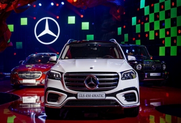 Mercedes-Benz GLS 450 2025 cập bến Việt Nam: Nâng cấp công nghệ, giá 5,689 tỷ đồng đấu BMW X7