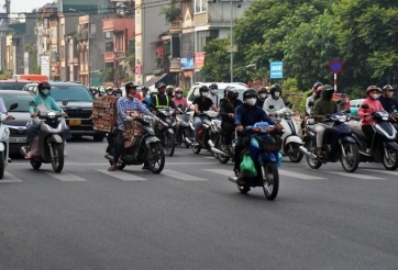 Hà Nội đề xuất hỗ trợ 3 triệu đồng/người khi đổi từ xe máy xăng sang xe máy điện