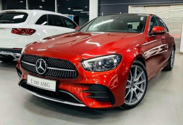 Mercedes-Benz E-Class giảm giá sâu tại đại lý, 'dọn đường' cho thế hệ mới sắp ra mắt?