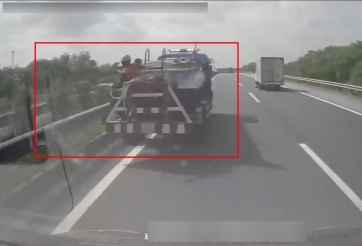 Vụ ô tô Limousine tông xe tưới cây trên cao tốc: Cục CSGT vào cuộc, làm rõ trách nhiệm các bên liên quan