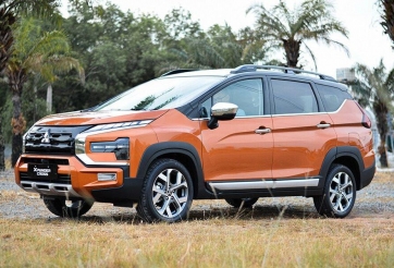 Phân khúc MPV tháng 8/2025: Mitsubishi Xpander 'hụt hơi', suýt bị Toyota Veloz Cross đuổi kịp