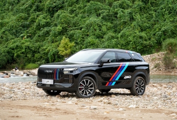 Jaecoo J7 bán tại Việt Nam sắp có thêm bản dẫn động 4 bánh vào cuối 2025