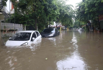 Bí quyết kiểm tra xe cũ để tránh mua phải xe 'ngập nước hóa mới'