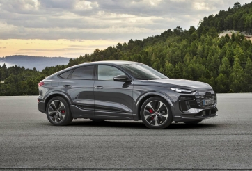 Audi Việt Nam công bố kế hoạch năm 2026: Ra mắt 7 mẫu xe mới, nâng cấp hệ thống showroom