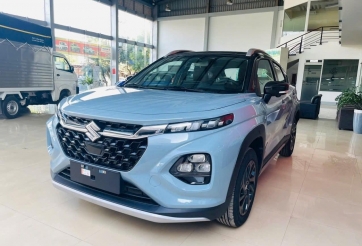 Suzuki Fronx giảm giá đến 60 triệu đồng, tăng sức cạnh tranh với Raize, Sonet