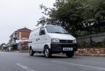 Xe tải van Suzuki Eeco có giá 310 triệu đồng tại Việt Nam, cạnh tranh với VinFast EC Van