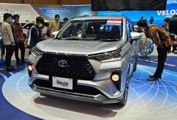 MPV 7 chỗ Toyota Veloz Hybrid hút khách tại Indonesia, chờ ngày về Việt Nam