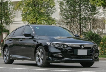 Honda Accord biến mất khỏi danh mục sản phẩm tại Việt Nam, Toyota Camry đứng trước cơ hội độc tôn phân khúc?