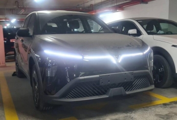 Đại lý báo nhận cọc VinFast VF MPV 7: Phiên bản cao cấp của Limo Green, giá dự kiến 819 triệu đồng