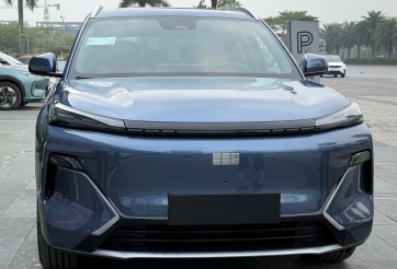 Geely EX5 hybrid xuất hiện tại Việt Nam: Lớn hơn bản điện, chạy gần 1.600 km khi đầy bình