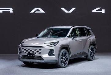 Toyota lập kỷ lục doanh số với 11,3 triệu xe bán ra trong năm 2025, tiếp tục thống trị thị trường ô tô toàn cầu