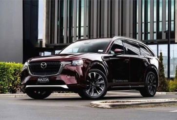 SUV 7 chỗ Mazda CX-90 chốt giá tại Việt Nam: Nội thất tinh tế, vận hành uy lực, cạnh tranh Teramont