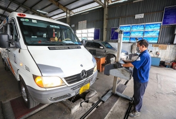 Quy trình kiểm định khí thải ô tô thay đổi từ ngày 1/3: Chủ xe cần lưu ý gì?