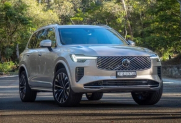Đại lý báo nhận đặt cọc Volvo XC90 2026 tại Việt Nam, giá dự kiến 3,579 tỷ đồng