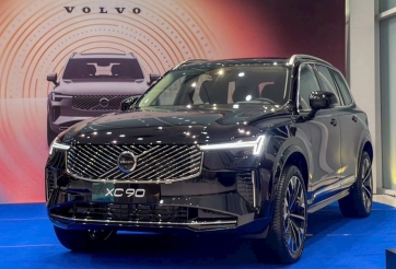 Volvo XC90 2026 trình làng khách Việt: Tinh chỉnh từ ngoài vào trong, giá bán 'dễ thở hơn'