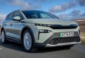 Xe điện tăng trưởng nhanh chưa từng có, xe xăng mất dần thị phần tại châu Âu