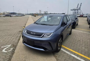 BYD Dolphin 2026 cập cảng Việt Nam: Giá dự kiến 'mềm' hơn, có thể bàn giao từ tháng 4