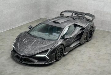 Các hãng xe sang 'đứng ngồi không yên' khi doanh số tại Dubai giảm mạnh